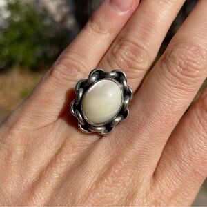 Sterling and Mother of Pearl Ring